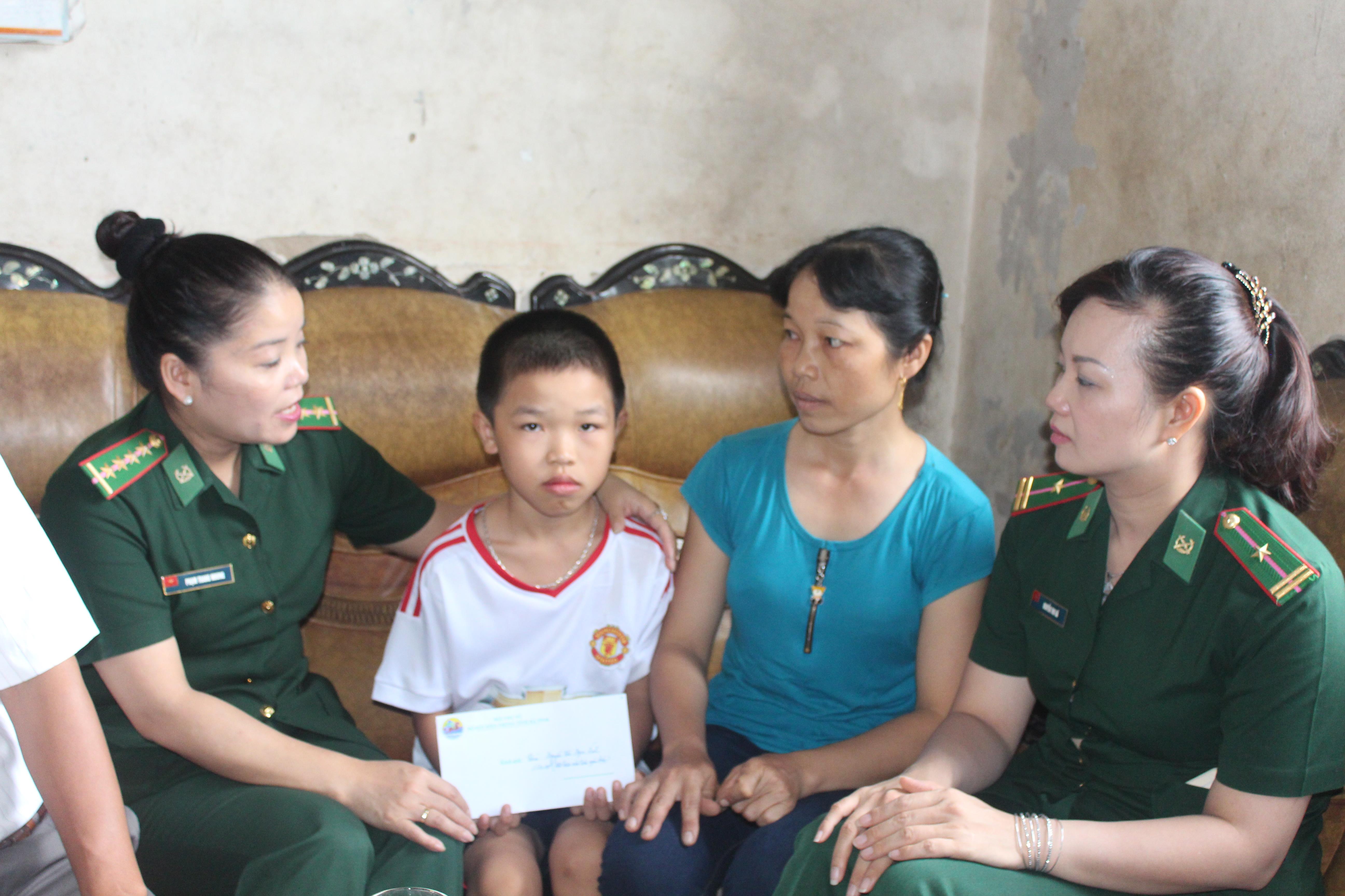 Phụ nữ BĐBP tỉnh Hà Tĩnh và mô hình 